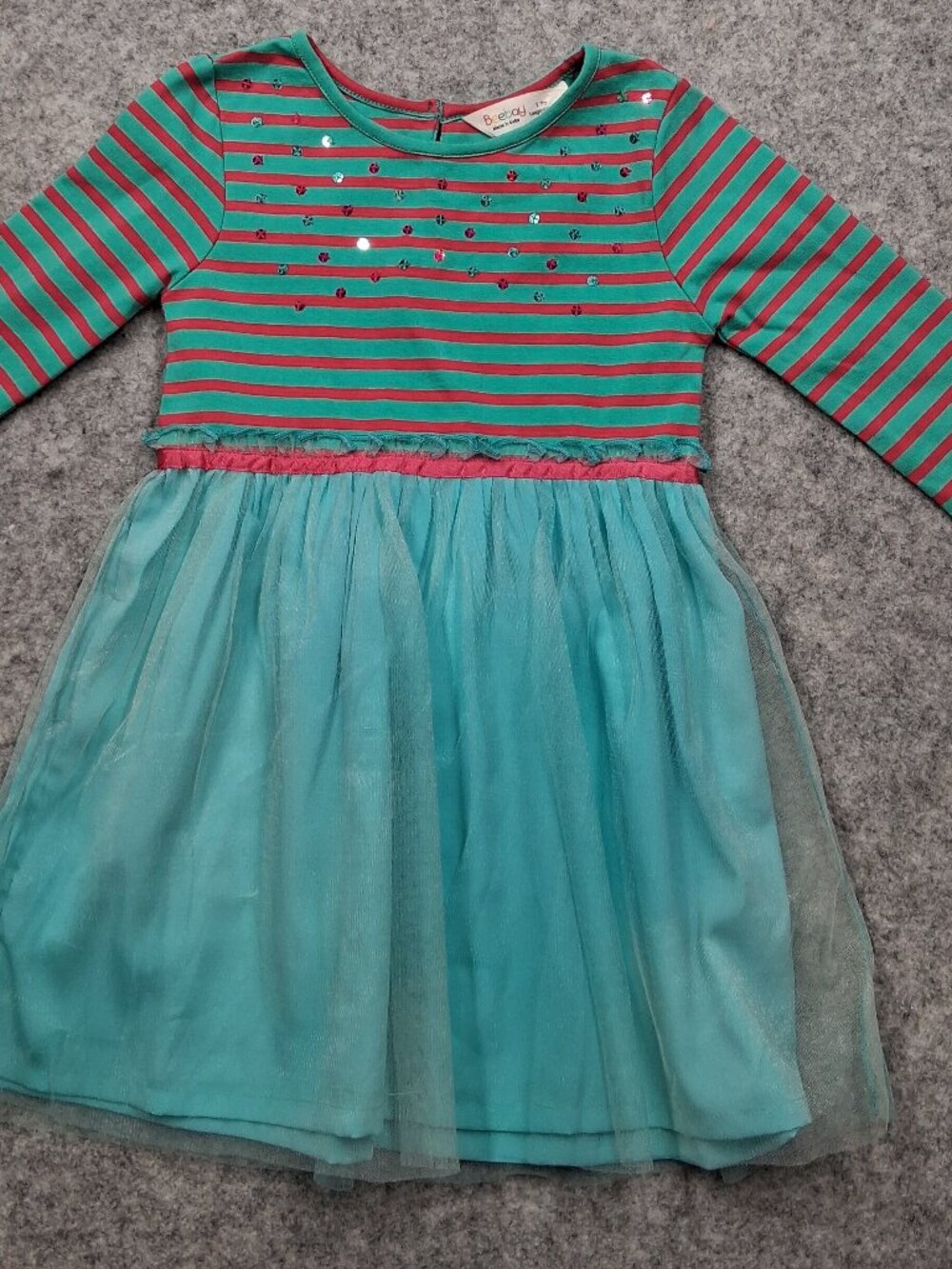 Beebay girls dress size 2 multicolored  good condition